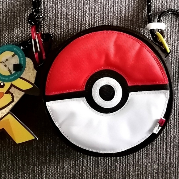 New Levi's X Pokemon Crossbody Pokeball Shoulder Bag. 25th Anniversary. NWT. - Picture 7 of 8